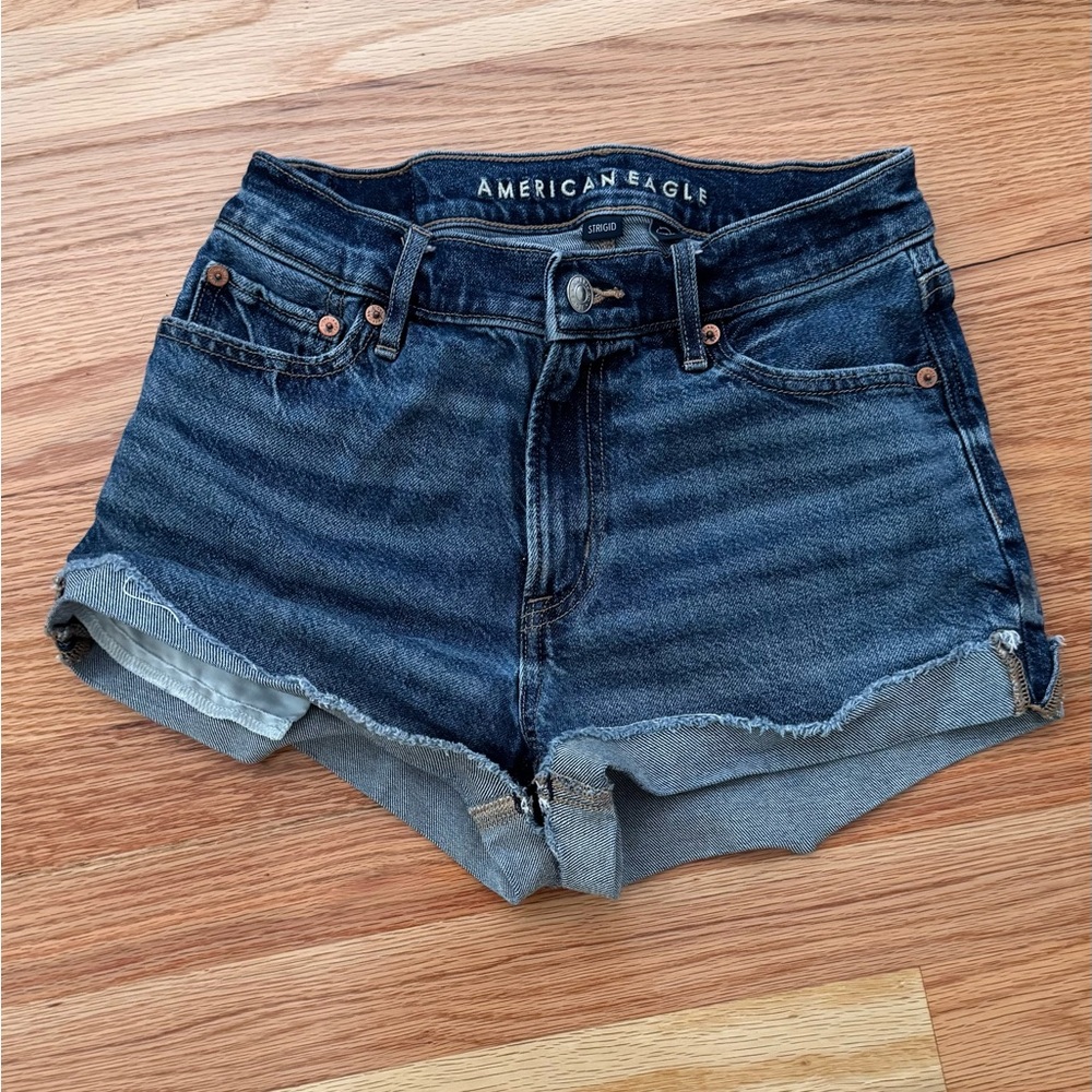American Eagle Relaxed Strigid Jean Shorts